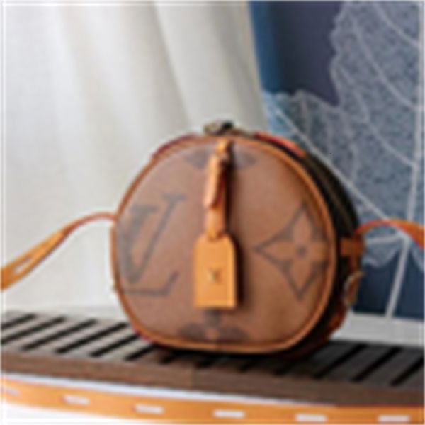 bag iconic bags designer cake bag handbags luxury handles shoulder m52294 totes cross body m44604 clutches evening round
bag iconic bags designer cake bag handbags luxury handles shoulder m52294 totes cross body m44604 clutches evening round