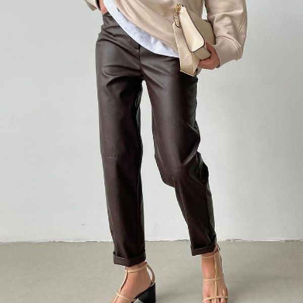 women's pants & capris europan and american 2021 women beige faux leather suit high waist pockets office ladies pu trousers, Black;white
women's pants & capris europan and american 2021 women beige faux leather suit high waist pockets office ladies pu trousers, Black;white