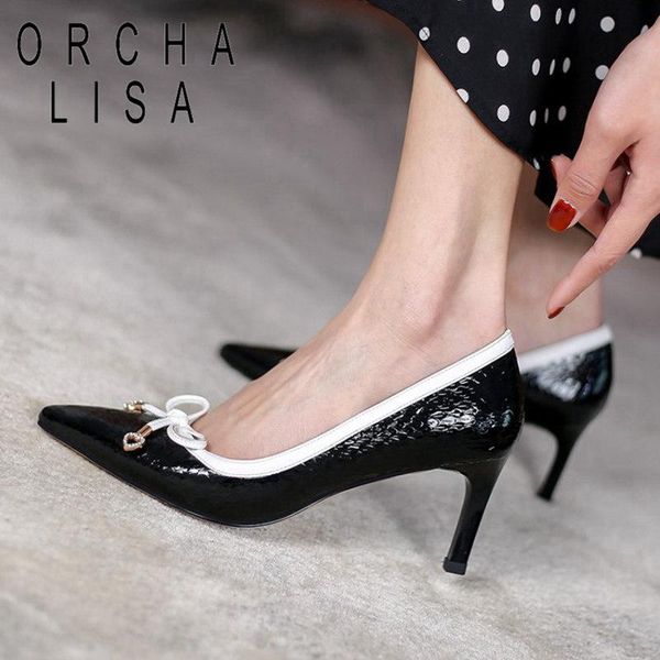 2021 women pumps pointed toe 7cm thin heels patent leather slip-on bowtie stylish sweet size 39 casual b2493 dress shoes, Black
2021 women pumps pointed toe 7cm thin heels patent leather slip-on bowtie stylish sweet size 39 casual b2493 dress shoes, Black