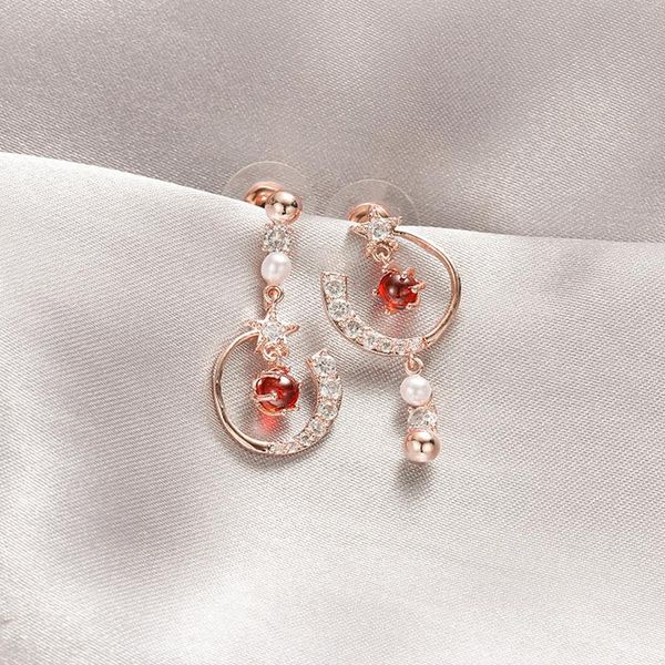other luxury design sense retro asymmetrical drop earrings 2021 korean temperament women wild long jewelry gifts, Golden;silver
other luxury design sense retro asymmetrical drop earrings 2021 korean temperament women wild long jewelry gifts, Golden;silver