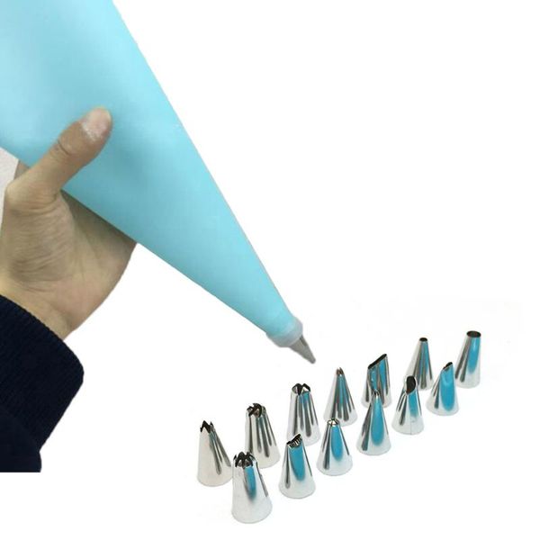 pcs/set cake decorating tips set icing piping cream pastry bag with 14 pcs stainless steel nozzle diy baking & tools
pcs/set cake decorating tips set icing piping cream pastry bag with 14 pcs stainless steel nozzle diy baking & tools