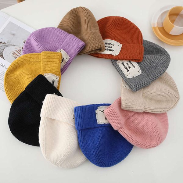 hat female winter fashion knitted warm student couple paste cloth wool landlord melon skin male, Blue;gray
hat female winter fashion knitted warm student couple paste cloth wool landlord melon skin male, Blue;gray