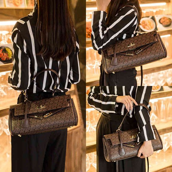 2021 new soft leather one shoulder slanting women's fashion large capacity hand kelly armpit bag
2021 new soft leather one shoulder slanting women's fashion large capacity hand kelly armpit bag