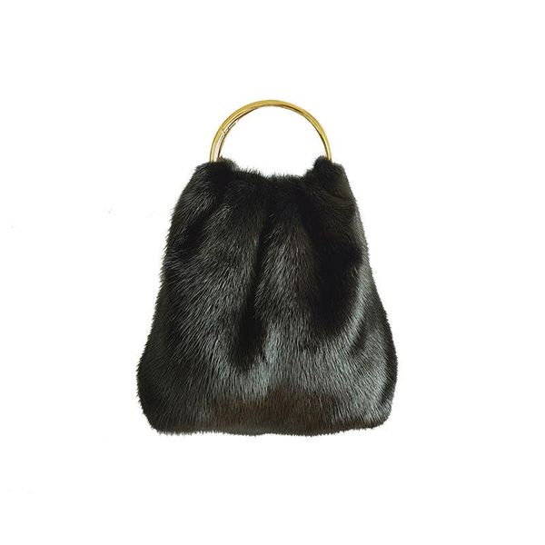 duffel bags 2021 fashion high-end fur handbag women's mink autumn and winter plush wallet
duffel bags 2021 fashion high-end fur handbag women's mink autumn and winter plush wallet
