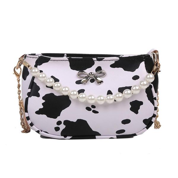 spring and summer fashion pearl hand chain women's underarm bag single shoulder totes
spring and summer fashion pearl hand chain women's underarm bag single shoulder totes