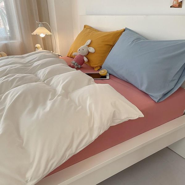 bedding sets breathable family bed set duvet cover 220*240cm bedspread with elastic sheet150x200 fitting sheet size for full double
bedding sets breathable family bed set duvet cover 220*240cm bedspread with elastic sheet150x200 fitting sheet size for full double