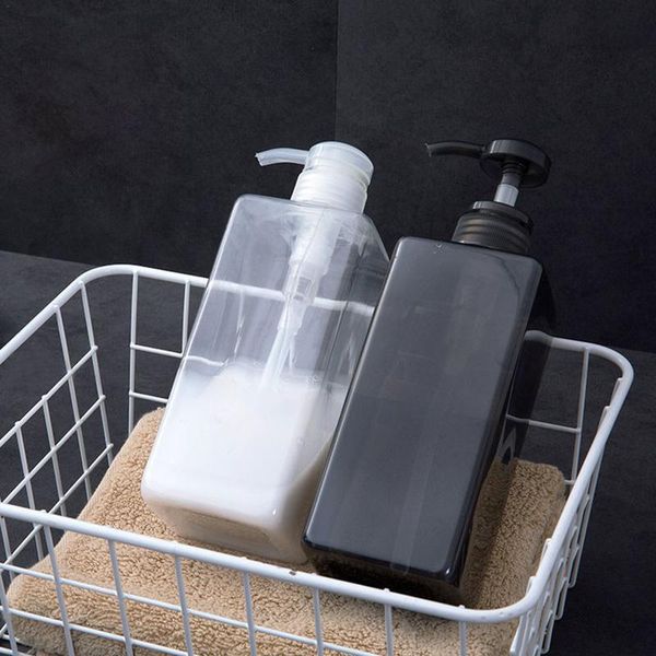 large-capacity press type split bottle black and white transparent cosmetic container shampoo shower gel empty storage boxes & bins
large-capacity press type split bottle black and white transparent cosmetic container shampoo shower gel empty storage boxes & bins