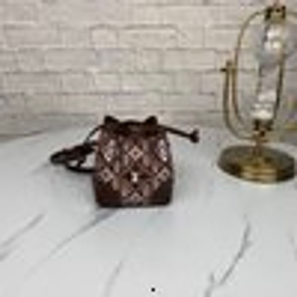 libobo6_1 2w9z m57099 backpacks handbags iconic handles shoulder bags totes cross body bag clutches evening oxidized leather business, Red;black
libobo6_1 2w9z m57099 backpacks handbags iconic handles shoulder bags totes cross body bag clutches evening oxidized leather business, Red;black