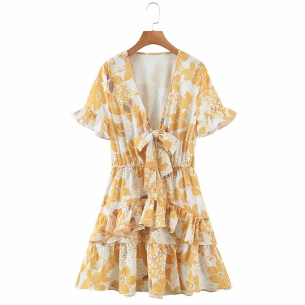 spring women flower print deep v neck lace up cascading ruffle mini dress female short sleeve clothes lady loose vestido d7256 210430, Black;gray
spring women flower print deep v neck lace up cascading ruffle mini dress female short sleeve clothes lady loose vestido d7256 210430, Black;gray