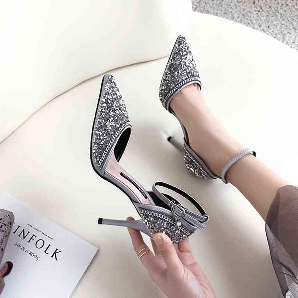 sandals 2021 spring pointed toe hollow stiletto high-heeled single shoes female wild party large small size sandals, Black
sandals 2021 spring pointed toe hollow stiletto high-heeled single shoes female wild party large small size sandals, Black