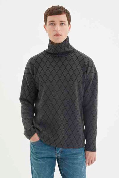 trendyol men 's regular fit turtleneck argyle pattern sweater tmnaw22kz2342, White;black
trendyol men 's regular fit turtleneck argyle pattern sweater tmnaw22kz2342, White;black