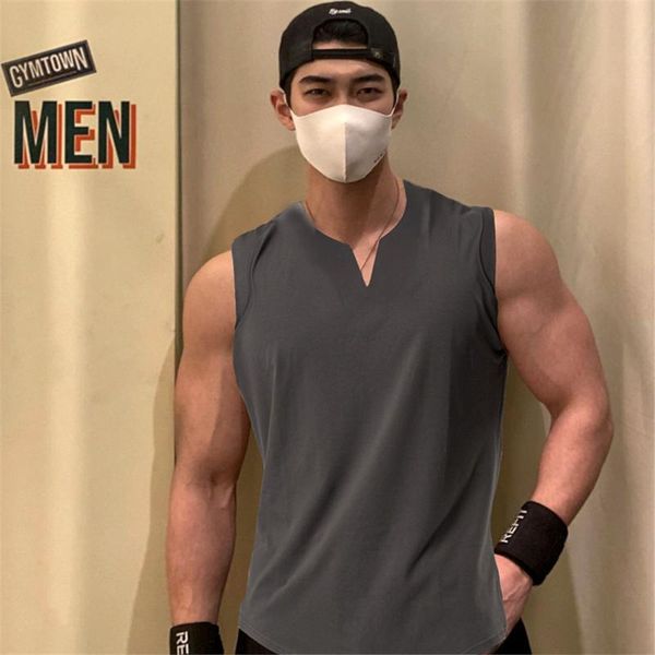 running jerseys summer sport shirt mens fitness v-neck vest tight equipment short sleeve t-shirt gym workout training t for men, Black;blue
running jerseys summer sport shirt mens fitness v-neck vest tight equipment short sleeve t-shirt gym workout training t for men, Black;blue