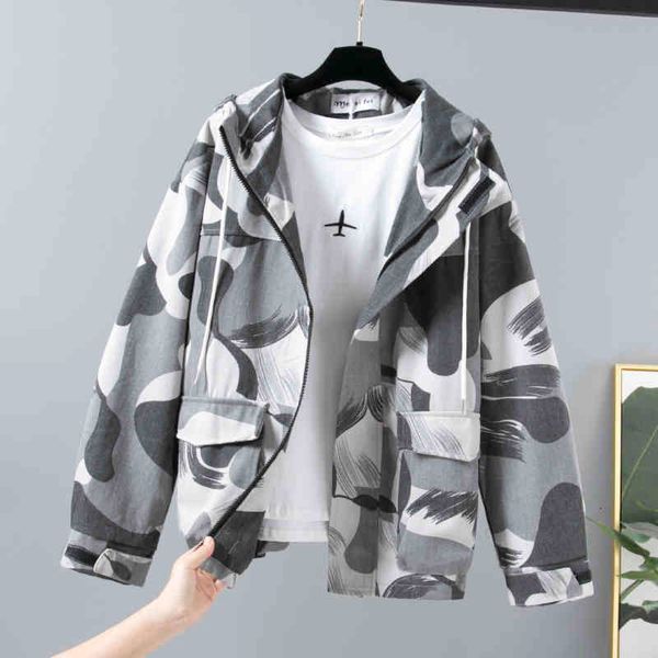 jacket harajuku camouflage hooded bomber jacket women short windbreaker korean big size loose casual long sleeve ladies coat streetwear, Black;brown
jacket harajuku camouflage hooded bomber jacket women short windbreaker korean big size loose casual long sleeve ladies coat streetwear, Black;brown