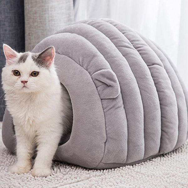 pet cat bed semi-closed sleeping bag easy to clean not collapse breathable and warm four seasons universal kennels & pens
pet cat bed semi-closed sleeping bag easy to clean not collapse breathable and warm four seasons universal kennels & pens