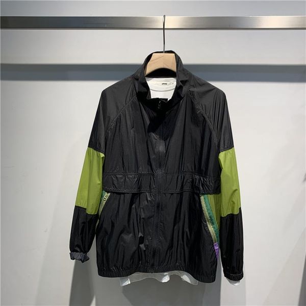 men's jackets in the summer of 2021 splicing han edition leisure trend thin handsome men prevent bask, Black;brown
men's jackets in the summer of 2021 splicing han edition leisure trend thin handsome men prevent bask, Black;brown