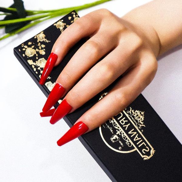 24pcs/set stiletto shape fake nails red extra long ballerina coffin pointed ladies press on designed nail tips cloud1, Red;gold
24pcs/set stiletto shape fake nails red extra long ballerina coffin pointed ladies press on designed nail tips cloud1, Red;gold