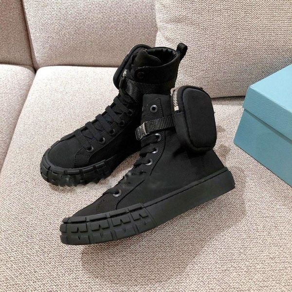 Brushed Rois Real Leather Nylon Combat man Women Designe sneakers winter Martin ankle boots Platform Booties Big size35-45
Brushed Rois Real Leather Nylon Combat man Women Designe sneakers winter Martin ankle boots Platform Booties Big size35-45