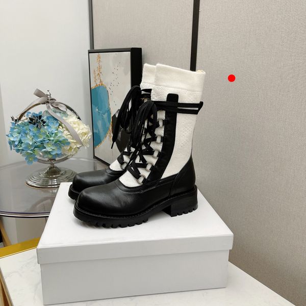 luxury designer leather and nylon fabric ankle boots fashion biker australia booties women winter platform sneakers size eur 35-40(with box), Black
luxury designer leather and nylon fabric ankle boots fashion biker australia booties women winter platform sneakers size eur 35-40(with box), Black