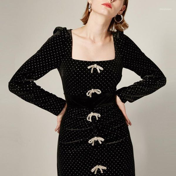 fund of 2021 autumn winters set auger butterfly party led the elegant temperament render black velvet dress 93791, Black;gray
fund of 2021 autumn winters set auger butterfly party led the elegant temperament render black velvet dress 93791, Black;gray