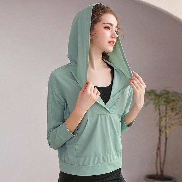 running jackets autumn fitness hooded pullover yoga clothes women loose quick-dry sports jacket big collar hoodies with pocket, Black;red
running jackets autumn fitness hooded pullover yoga clothes women loose quick-dry sports jacket big collar hoodies with pocket, Black;red