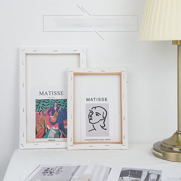nordic style home decor retro old oil painting frame with double-sided pictures living room ornament scene layout shooting props frames
nordic style home decor retro old oil painting frame with double-sided pictures living room ornament scene layout shooting props frames