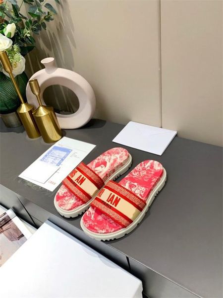 stylish classic women slipper dway slide raspberry red toile de jouy embroidered cotton thick sole design summer indoor sandals, Black
stylish classic women slipper dway slide raspberry red toile de jouy embroidered cotton thick sole design summer indoor sandals, Black