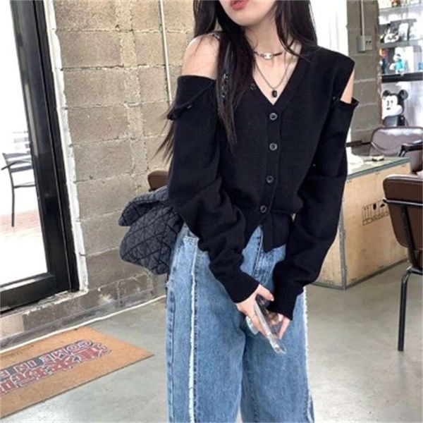 autumn fairy naifu off detachable wear knitted cardigan female slim sweater autumn, White;black
autumn fairy naifu off detachable wear knitted cardigan female slim sweater autumn, White;black