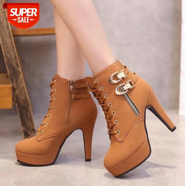 2020 pu 2020 boots women's shoes winter large size 43 women's boots round head waterproof platform high heel side zipper #l781
2020 pu 2020 boots women's shoes winter large size 43 women's boots round head waterproof platform high heel side zipper #l781