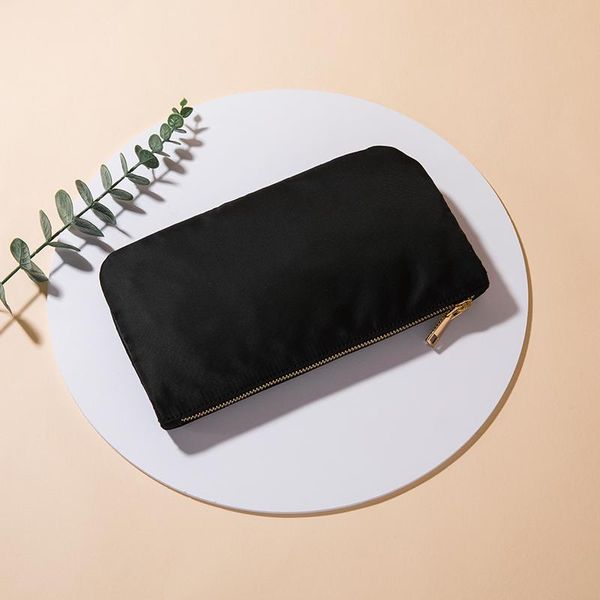 cosmetic bag female portable fashion simple ins wind super fire korea travel waterproof storage bags & cases
cosmetic bag female portable fashion simple ins wind super fire korea travel waterproof storage bags & cases