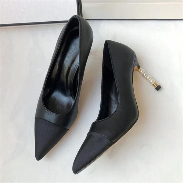 sandals pointed toe high heel shoes woman black leather thin heels pumps white pearls decorations party dress heels mi5f
sandals pointed toe high heel shoes woman black leather thin heels pumps white pearls decorations party dress heels mi5f
