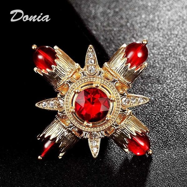 pins, brooches donia jewelry fashion gold engraved cross flower black pearl glass color treasure retro brooch ladies coat accessories scarf, Gray
pins, brooches donia jewelry fashion gold engraved cross flower black pearl glass color treasure retro brooch ladies coat accessories scarf, Gray