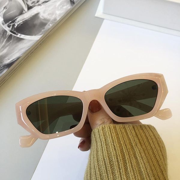 sunglasses 2021 vintage personality trend small frame women fashion cat eye sun glasses men retro uv400, White;black
sunglasses 2021 vintage personality trend small frame women fashion cat eye sun glasses men retro uv400, White;black