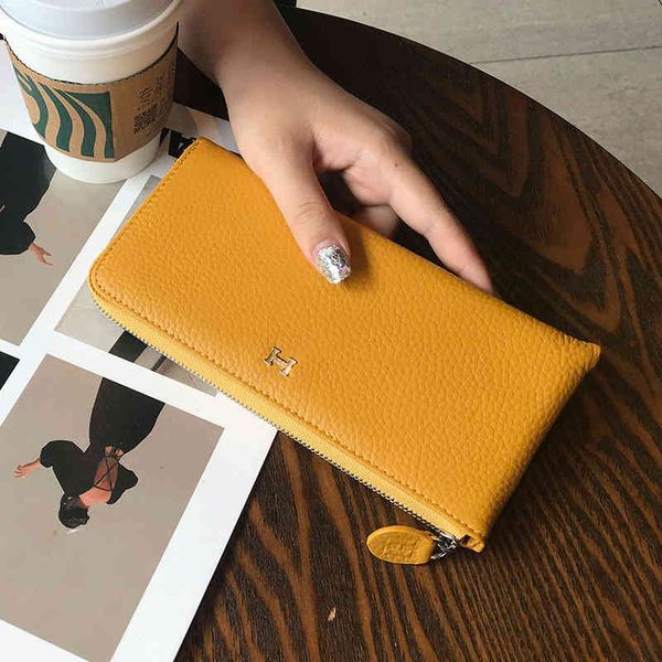 leather wallet women's long summer ultra-thin niche design 2021 card bag integrated style, Red;black
leather wallet women's long summer ultra-thin niche design 2021 card bag integrated style, Red;black