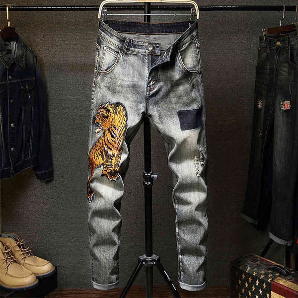 men's jeans of men full length pants fashion embroidered bowl print jeans casual men's elastic pencil ea60, Blue
men's jeans of men full length pants fashion embroidered bowl print jeans casual men's elastic pencil ea60, Blue