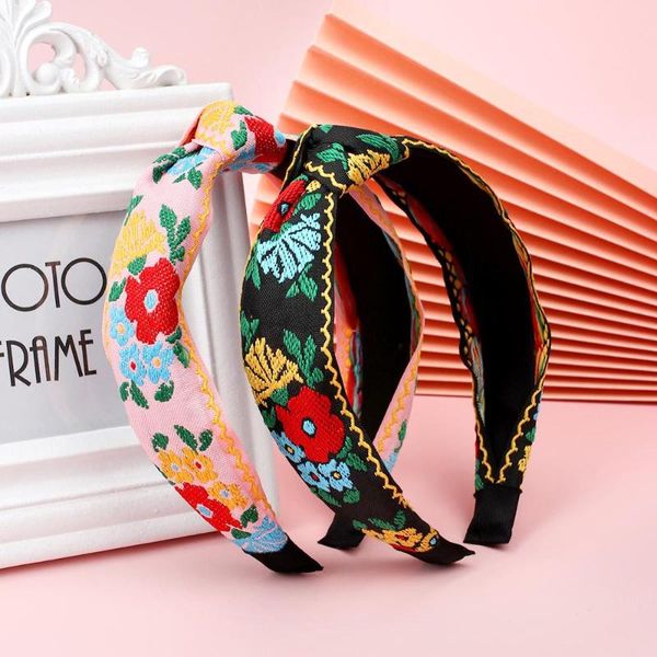 hair accessories european and american retro embroidery small flowers wide-sided knotted hairwear ins lady fabric woven headband
hair accessories european and american retro embroidery small flowers wide-sided knotted hairwear ins lady fabric woven headband