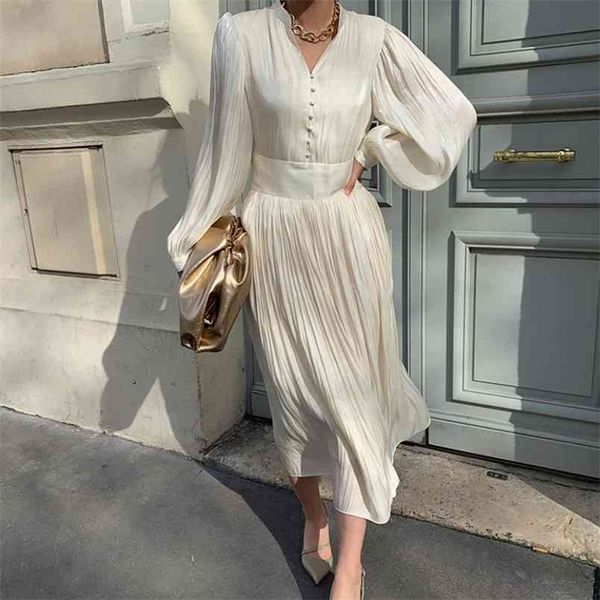 spring women fashion ol puff sleeve high waist satin long dress elegant v neck slim pleated party dresses vestidos 210519, Black;gray
spring women fashion ol puff sleeve high waist satin long dress elegant v neck slim pleated party dresses vestidos 210519, Black;gray