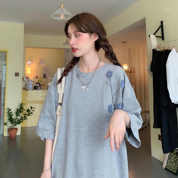 pure cotton summer 2021 korean loose student niche design embroidery short sleeve t-shirt women's, White
pure cotton summer 2021 korean loose student niche design embroidery short sleeve t-shirt women's, White