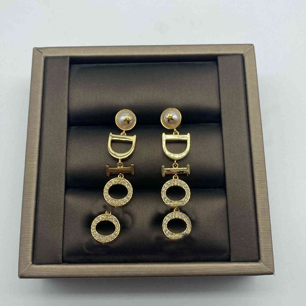 chandeliers earrings d home / dijia letter long pearl star fashion temperament net red same for women, Silver
chandeliers earrings d home / dijia letter long pearl star fashion temperament net red same for women, Silver