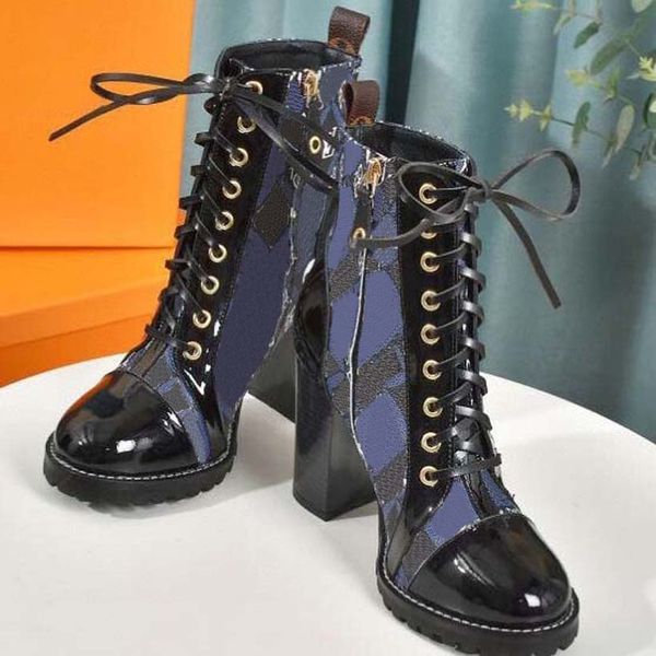 fashion designer boots chunky ankle boot is a refined style combining black calf leather and suede baby goat with box
fashion designer boots chunky ankle boot is a refined style combining black calf leather and suede baby goat with box