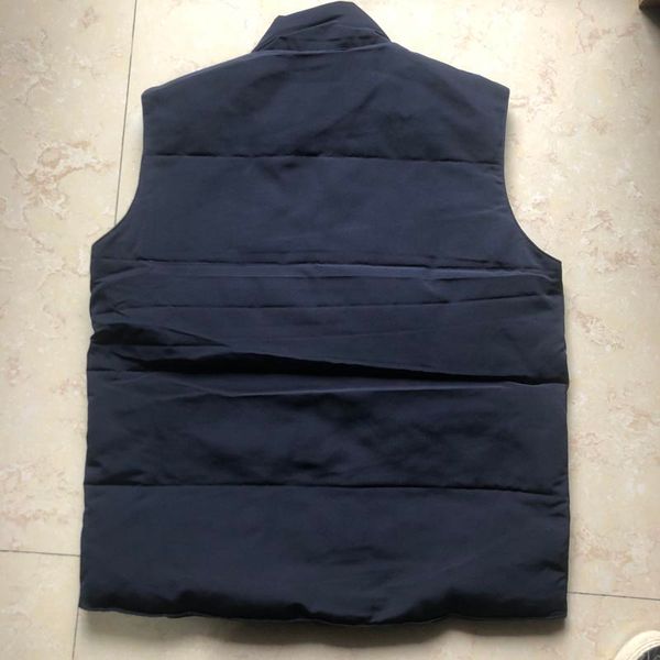 classic vests down jacket vest keep warm mens stylist winter jacket men women thicken outdoor coat essential cold protection size s2x, Black;white
classic vests down jacket vest keep warm mens stylist winter jacket men women thicken outdoor coat essential cold protection size s2x, Black;white