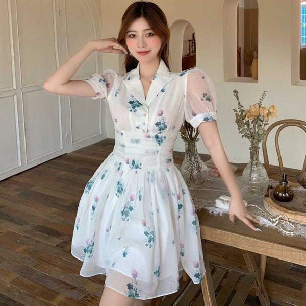 summer korean chic vintage sweet high waist lace up slim v neck puff sleeve floral dress 210531, Black;gray
summer korean chic vintage sweet high waist lace up slim v neck puff sleeve floral dress 210531, Black;gray