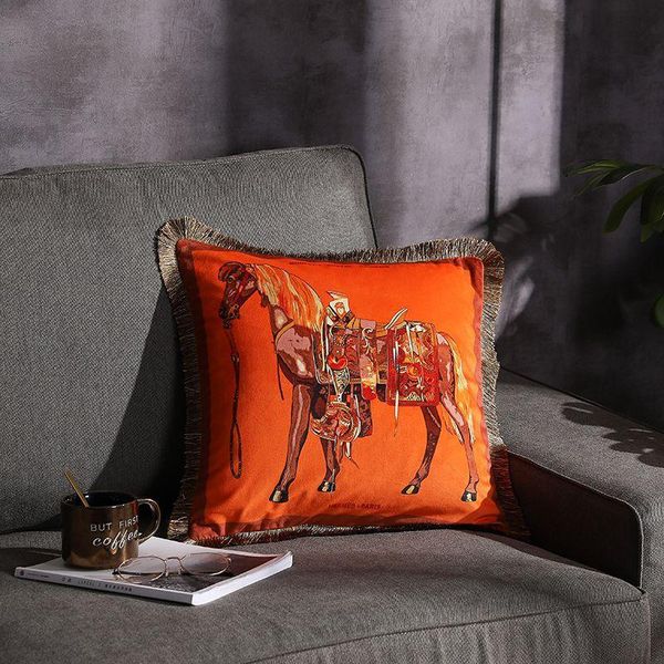 cushion/decorative pillow luxury plush tassel cushion cover soft abstract horse steed pillowcase european home decor sofa throw
cushion/decorative pillow luxury plush tassel cushion cover soft abstract horse steed pillowcase european home decor sofa throw