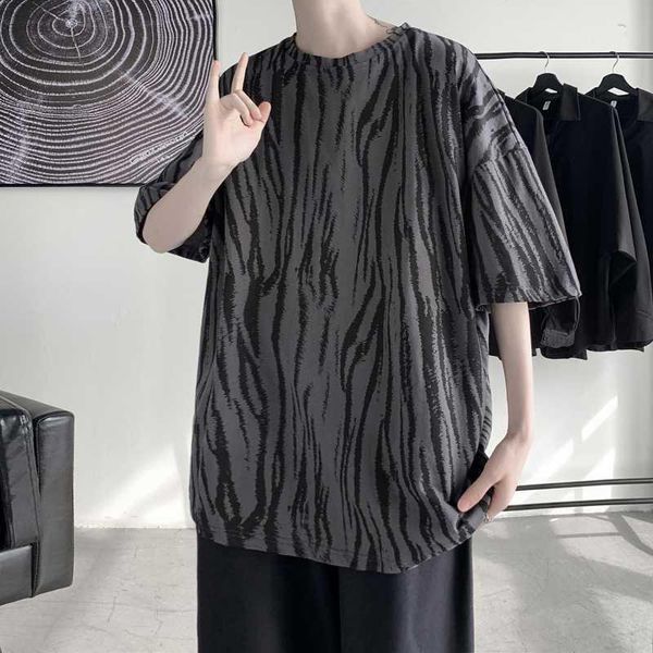 zebra print t-shirt men's loose versatile short-sleeved hong kong style trendy clothes summer hip-hop oversized t shirt t-shirts, White;black
zebra print t-shirt men's loose versatile short-sleeved hong kong style trendy clothes summer hip-hop oversized t shirt t-shirts, White;black