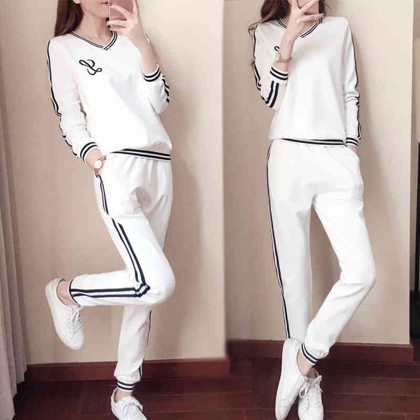 leisure fashion suit women's autumn and winter 2021 brand korean loose foreign style long sved sweater sportswear two-piece set, Gray
leisure fashion suit women's autumn and winter 2021 brand korean loose foreign style long sved sweater sportswear two-piece set, Gray