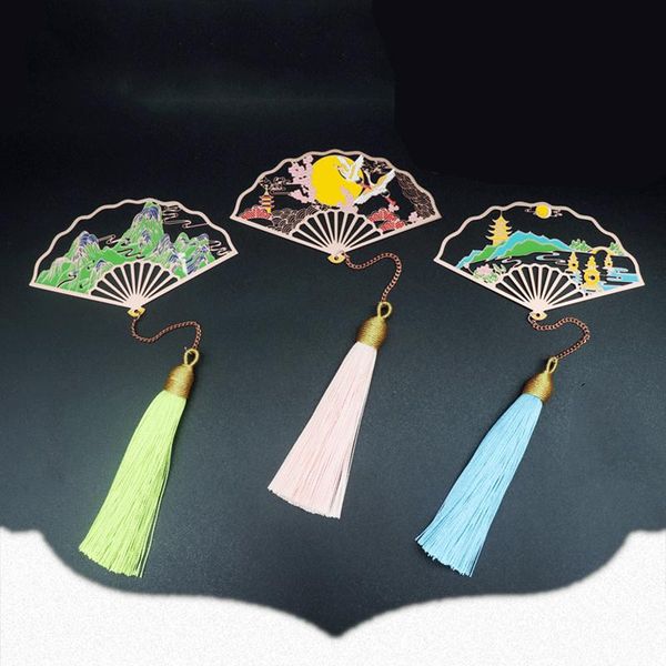 bookmark 1pc chinese retro style metal fans bookmarks hollow pendant book clip pagination mark school stationery supply for girl gifts
bookmark 1pc chinese retro style metal fans bookmarks hollow pendant book clip pagination mark school stationery supply for girl gifts