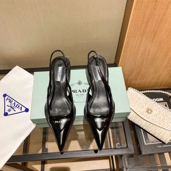 spring and summer show women's main triangle pointed high heels popular fashion simple atmosphere ysj, Black
spring and summer show women's main triangle pointed high heels popular fashion simple atmosphere ysj, Black