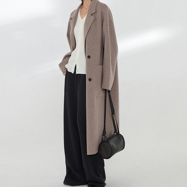 winter 21 new 100% sheep wool loose off shoulder silhouette handmade long double-sided tweed coat, Black
winter 21 new 100% sheep wool loose off shoulder silhouette handmade long double-sided tweed coat, Black