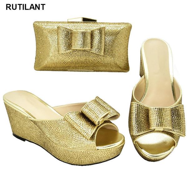 dress shoes fashion african special materials high heels 8 cm matching italian shoe and bag set for party in women, Black
dress shoes fashion african special materials high heels 8 cm matching italian shoe and bag set for party in women, Black