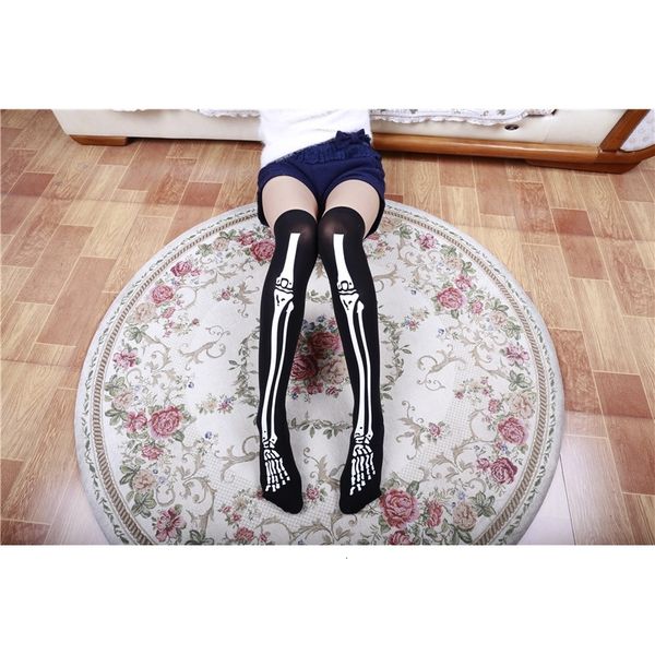 cosplay striped knee length printed bone nurse blood thigh's high stockings, Black;white
cosplay striped knee length printed bone nurse blood thigh's high stockings, Black;white