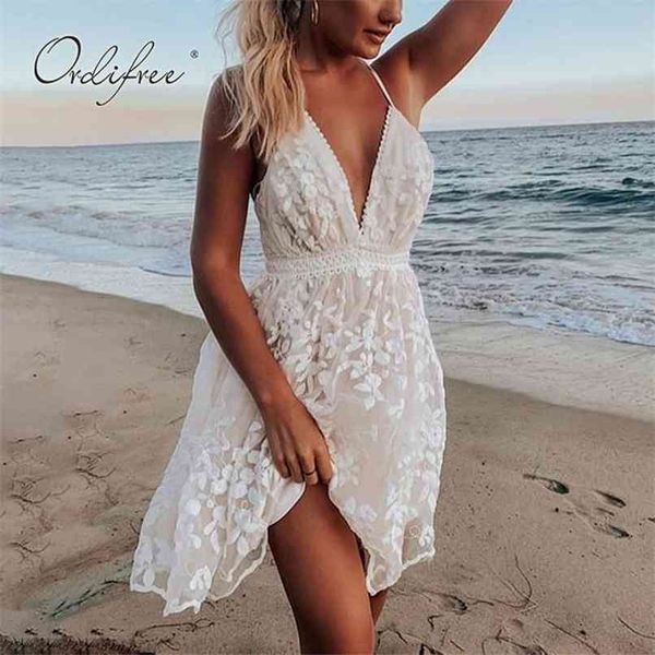 summer women white lace mini dress backless deep v neck embroidery short vacation tunic beach tulle 210513, Black;gray
summer women white lace mini dress backless deep v neck embroidery short vacation tunic beach tulle 210513, Black;gray